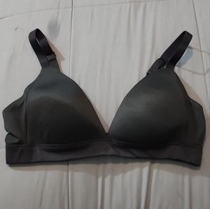Wireless bra lightly lined